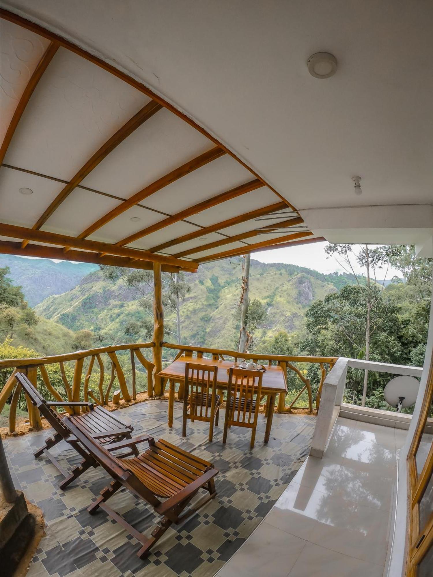 אלה Mountain Range Cottage מראה חיצוני תמונה