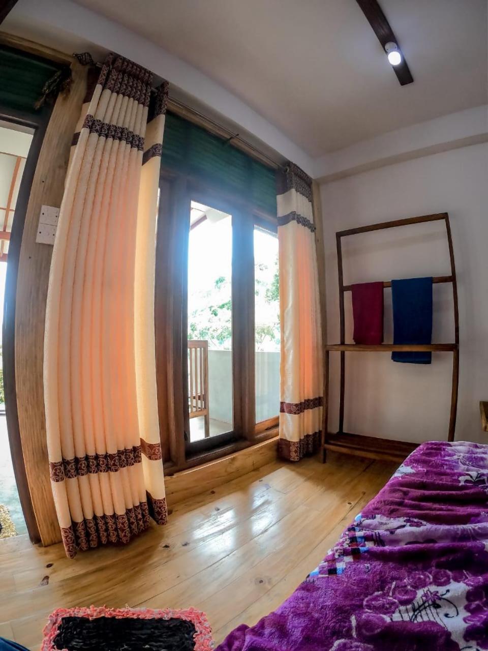 אלה Mountain Range Cottage מראה חיצוני תמונה